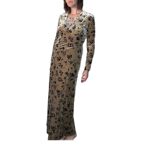Vintage Isabella Bird Velvet Floral Maxi Wrap Dress Tan Black Small - Picture 16 of 16